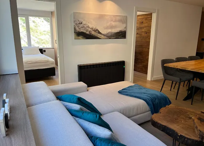 Estrella De Nieves * Sierra Nevada